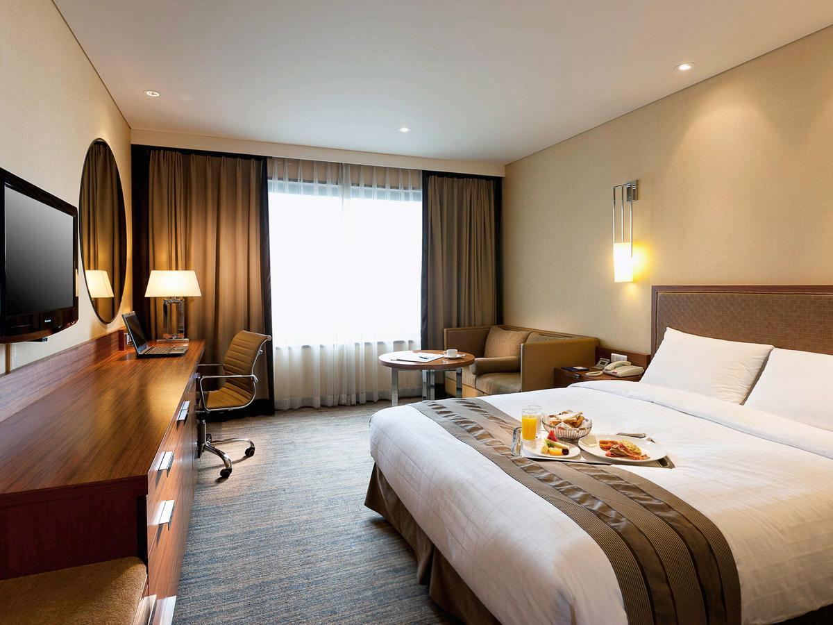 Novotel Ambassador Doksan Seoul Exteriör bild