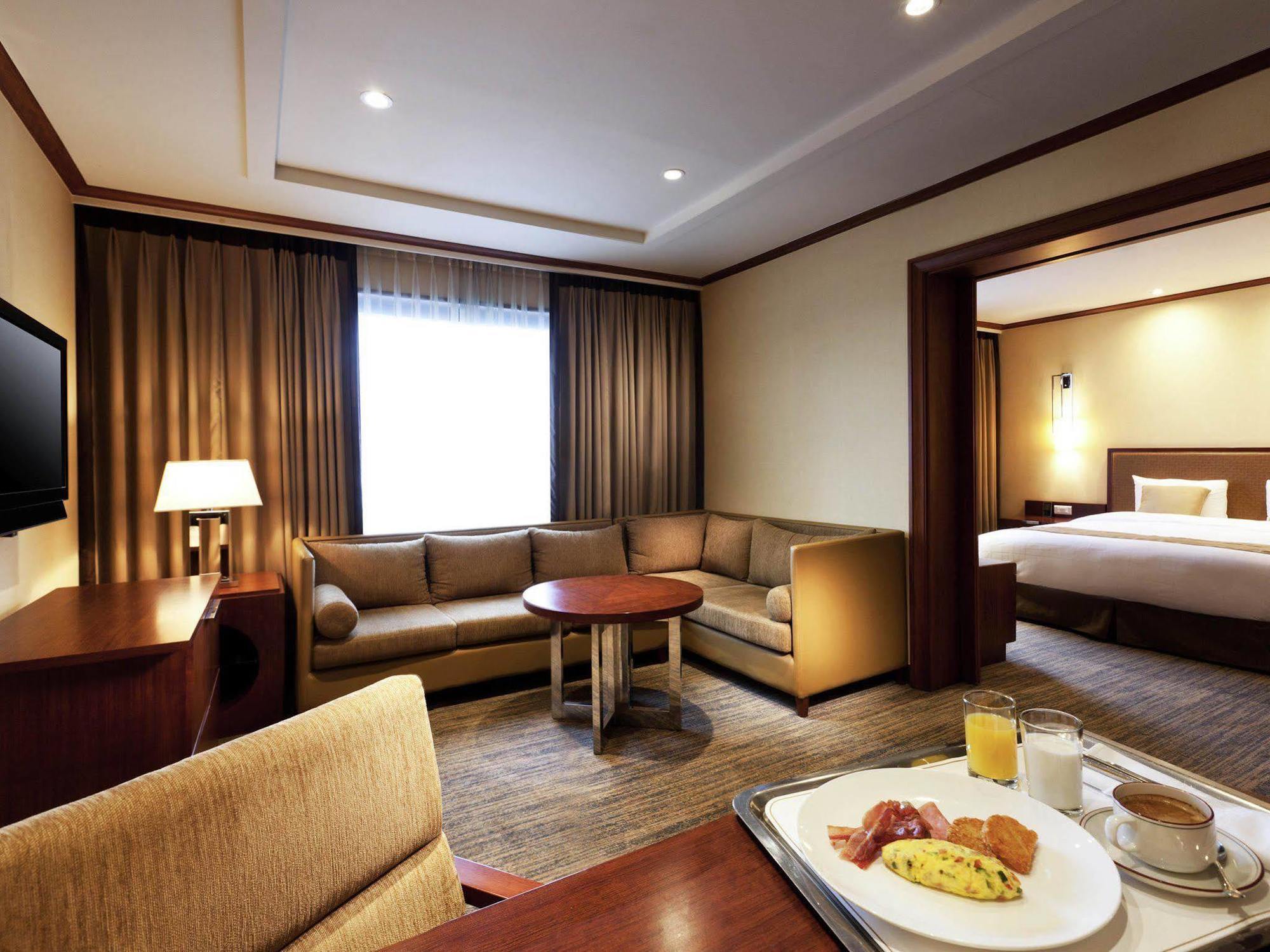 Novotel Ambassador Doksan Seoul Exteriör bild